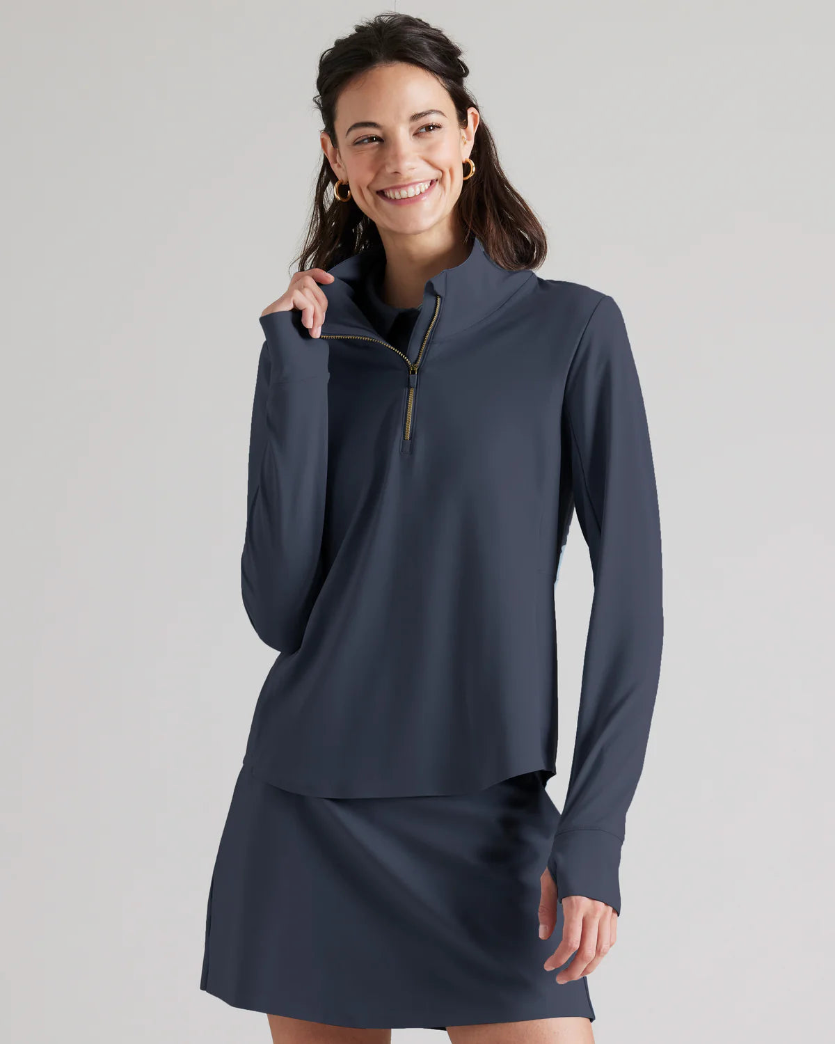 Relaxed Fashion Rhone Women's Course To Court 1/4 Zip Pullover - Navy Blue