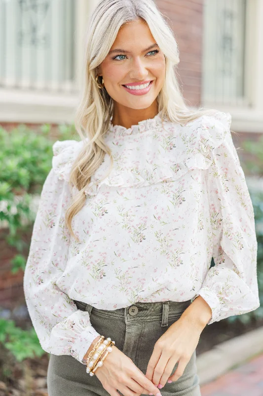 Easygoing Fashion Romantic History Cream Ditsy Floral Ruffled Blouse