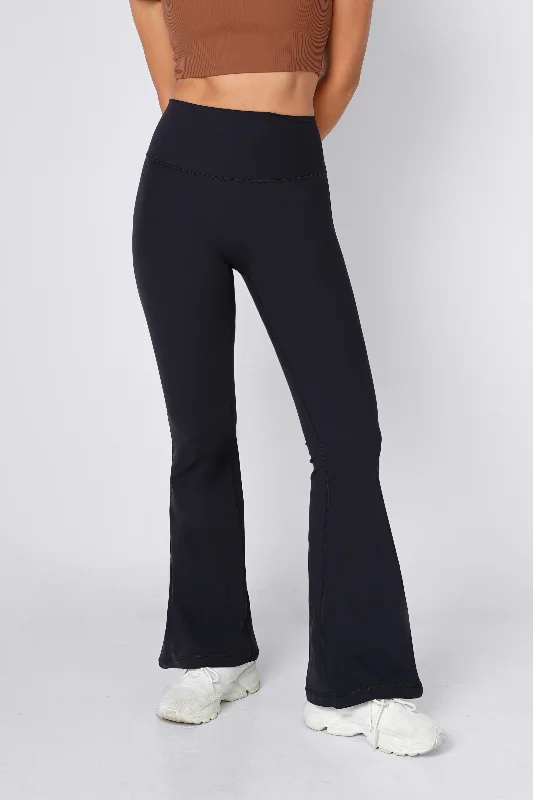 High-quality Design Equinox Flare Leggings
