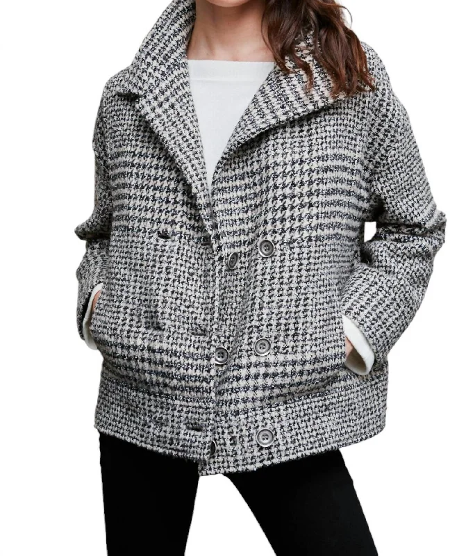 Fresh Comfort Classic Tweed Jacket In Beige