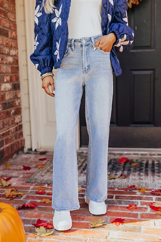Cozy Outerwear Just USA Wren High Waist Straight Leg Jean in Light Wash