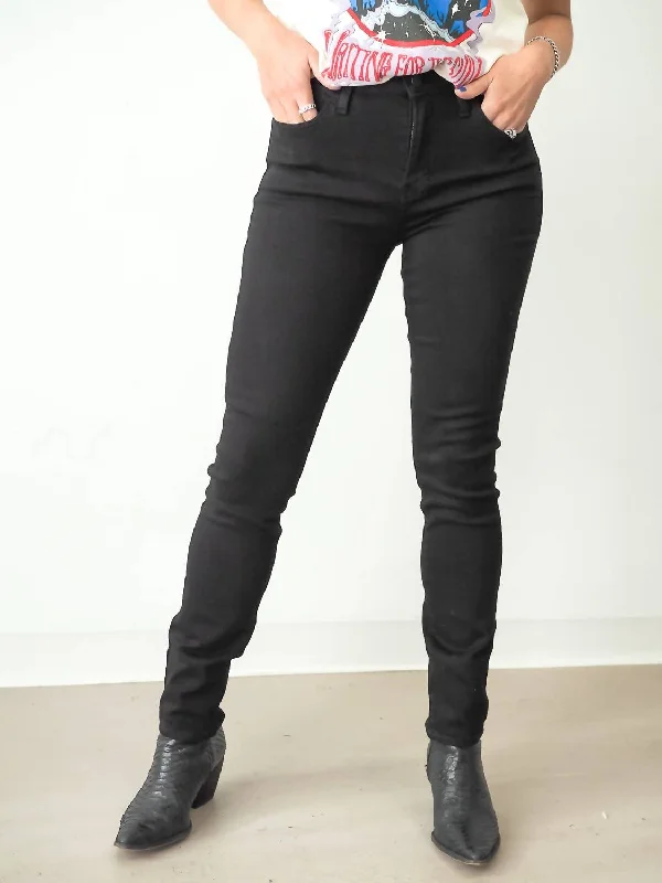 Minimalism Longer Length Slim Straight Jean In Black
