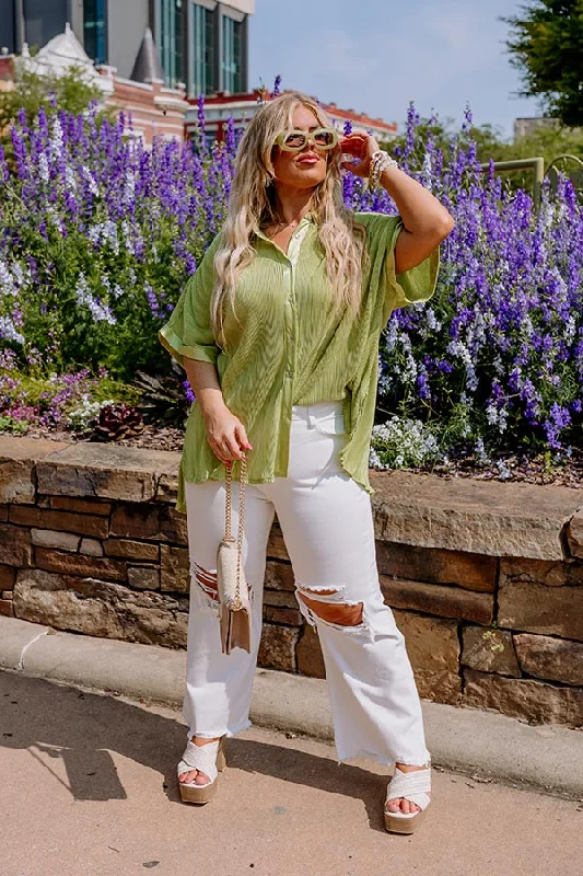 Fashion Style The Averie High Waist Distressed Straight Leg Jean in Ivory Curves