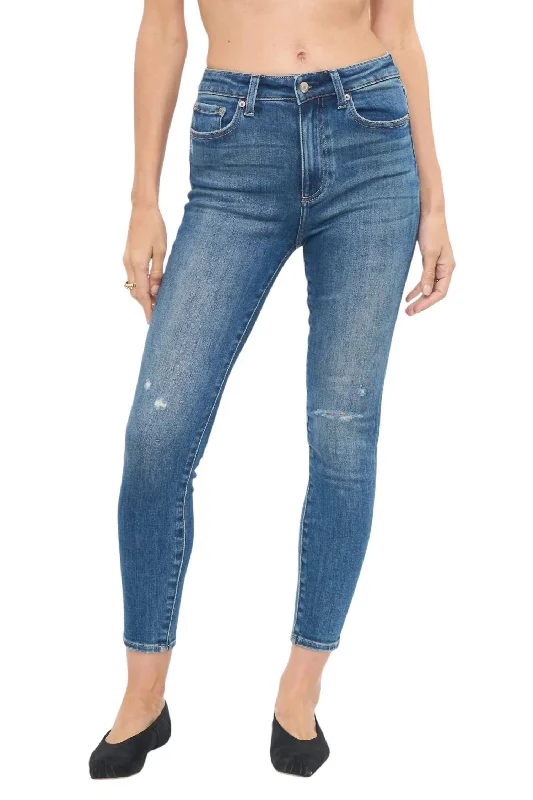 Modern Comfort Wear Women's Aline Jeans In Plaza Distressed