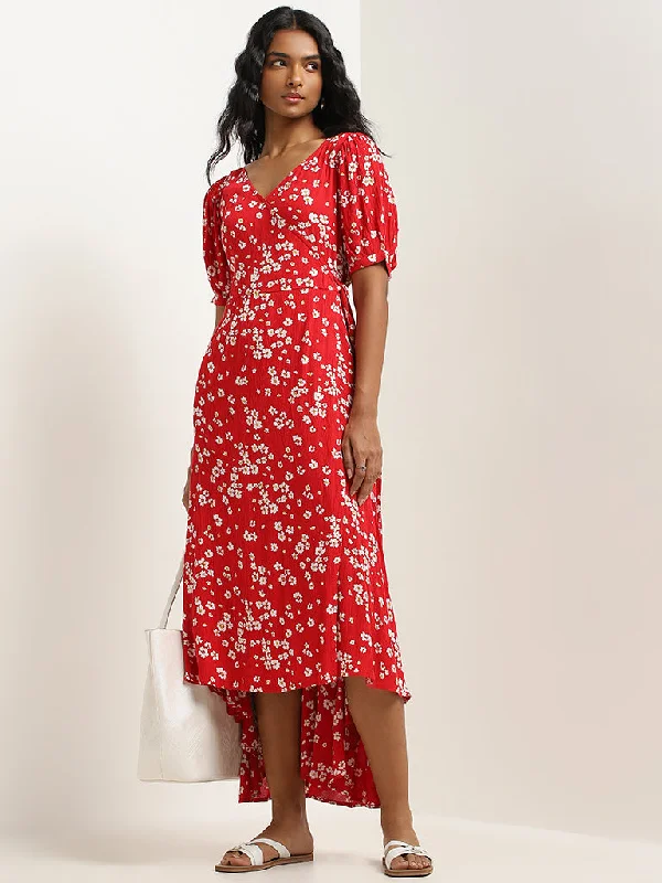 Soft Wearables LOV Red Floral Patterned Assymetric Dress