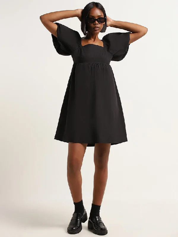 Fashion Classic Nuon Black Cotton A-Line Dress