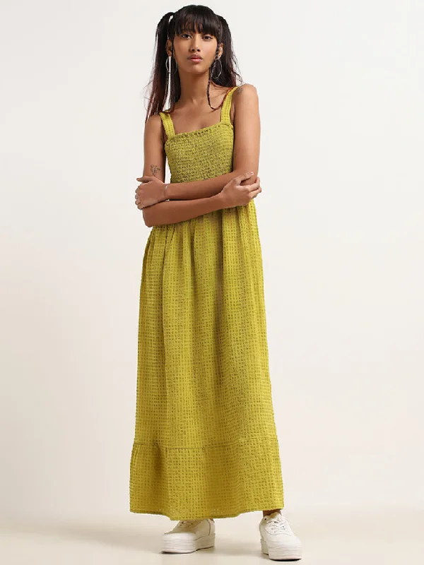Modern Tailoring Nuon Green Strappy Maxi Dress