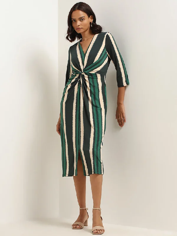 Easygoing Outfits Wardrobe Green Striped Wrap Dress