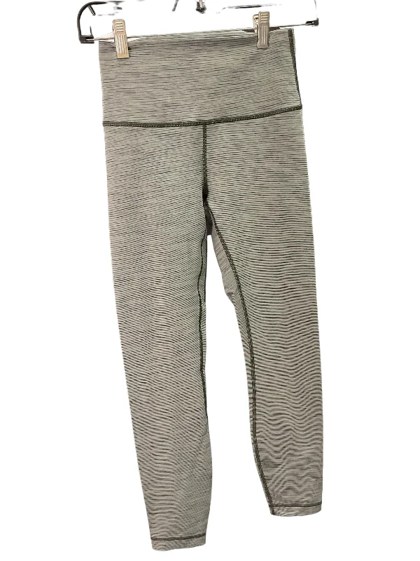 Chic Lounge Athletic Leggings By Lululemon In Green, Size: S