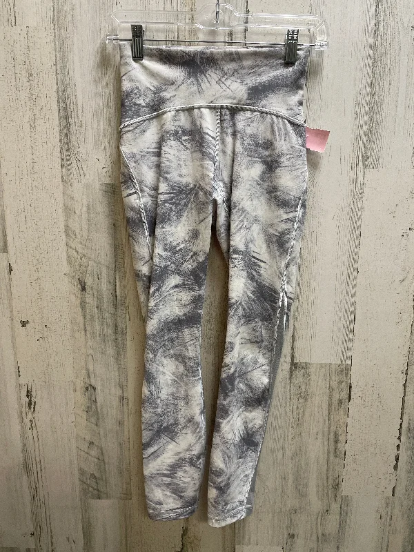 Weekend Wear Athletic Leggings By Lululemon In White, Size: 4