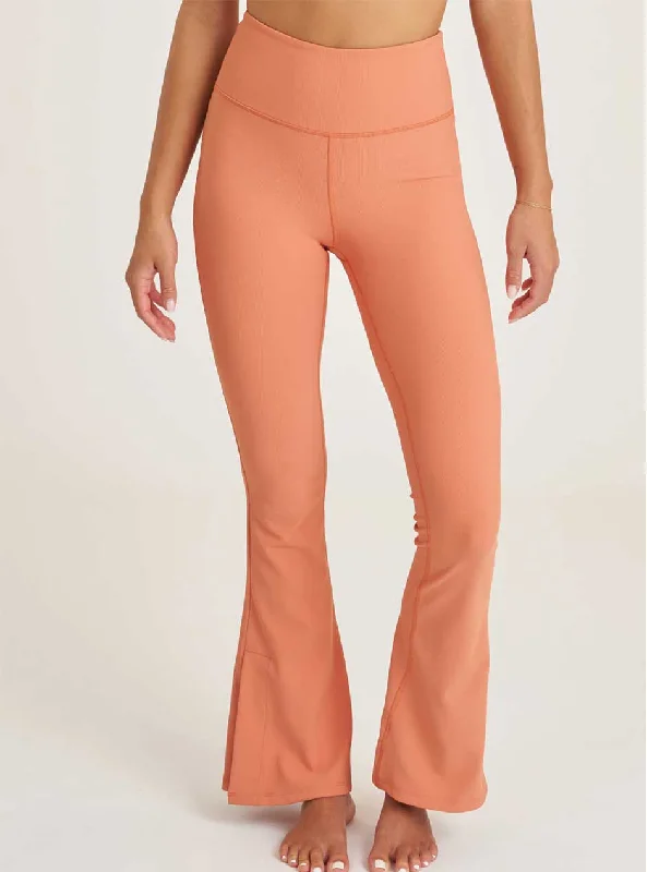 Fresh And Natural Thrive Société Women's Side Slit Flare Leggings - Ochre Orange