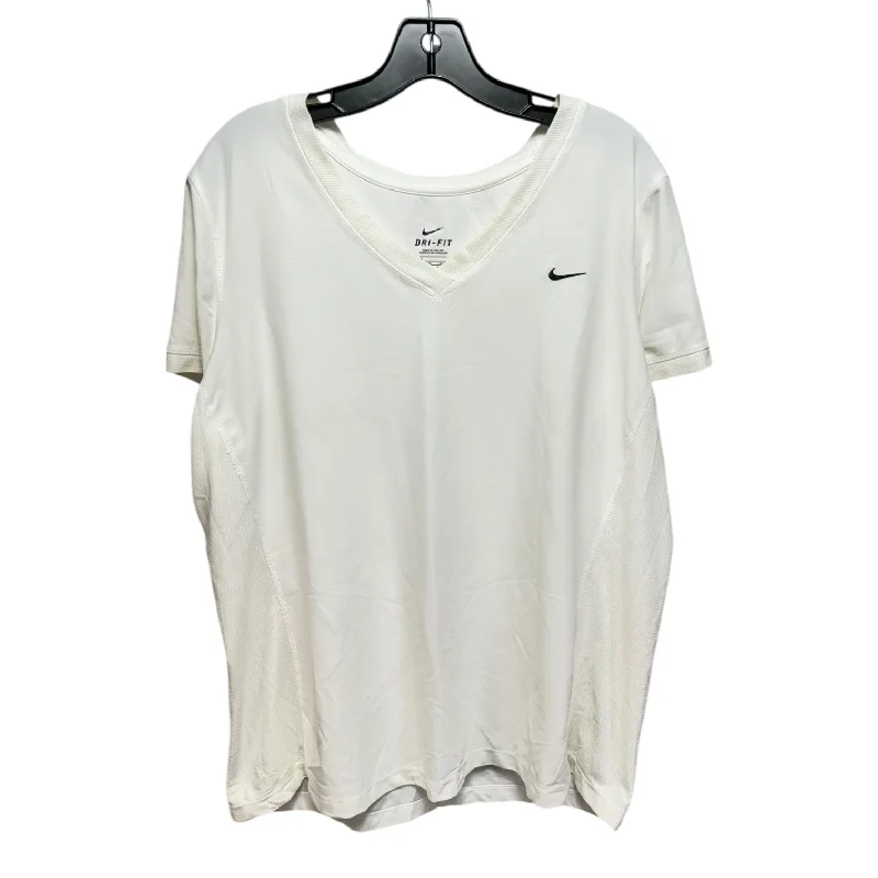Celebrity Style Athletic Top Short Sleeve By Nike Apparel In White, Size: 1x