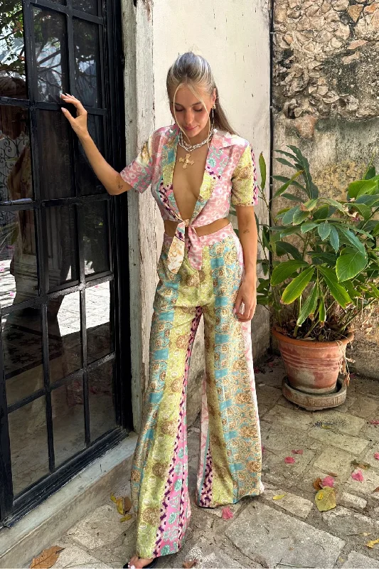 Cozy Fashion Trends Coral Cove Floral Pants