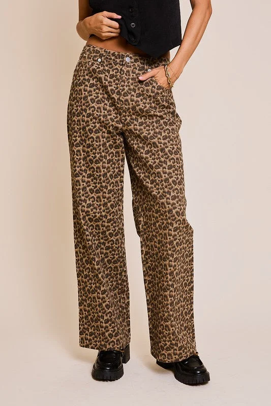 Casual Elegance Hey Angel Leopard Pants