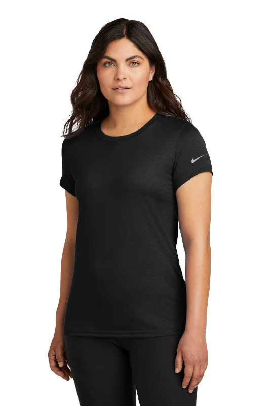 Nightclub Style Nike Womens rLegend Dri-Fit Moisture Wicking Short Sleeve Crewneck T-Shirt - Black Nightclub Style Nike Womens rLegend Dri-Fit Moisture Wicking Short Sleeve Crewneck T-Shirt - Black