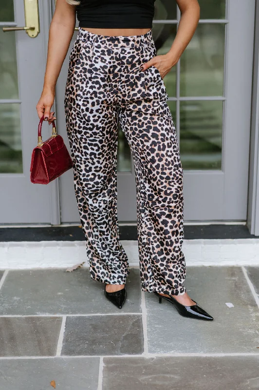 Comfortable Mind Sheena Leopard Print Pants