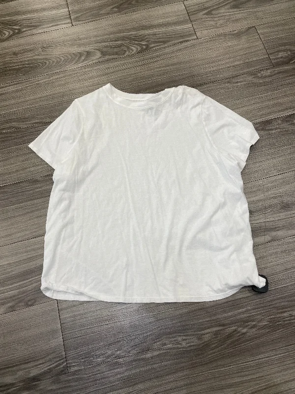Sports And Leisure Top Short Sleeve By A New Day In White, Size: 2x