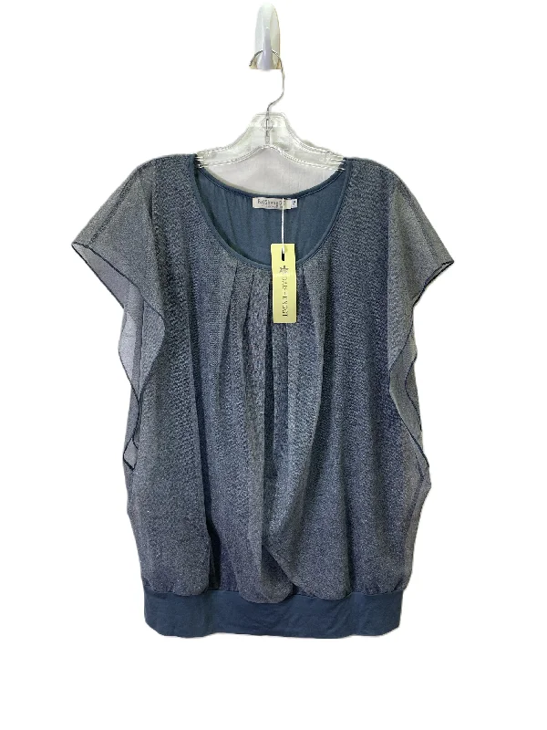 Soft Knitwear Top Short Sleeve By BaishengGT In Grey, Size: Xl