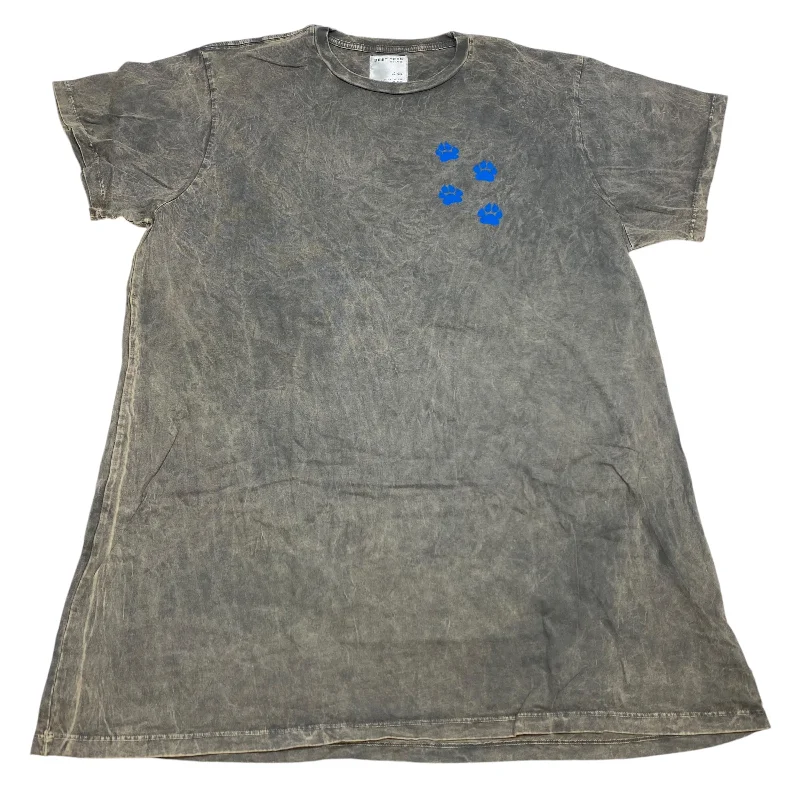 Cozy Apparel Top Short Sleeve By Best Tees In Grey, Size: 4x