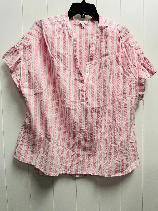 Street Cool Top Short Sleeve By Crown And Ivy In Pink, Size: 1x