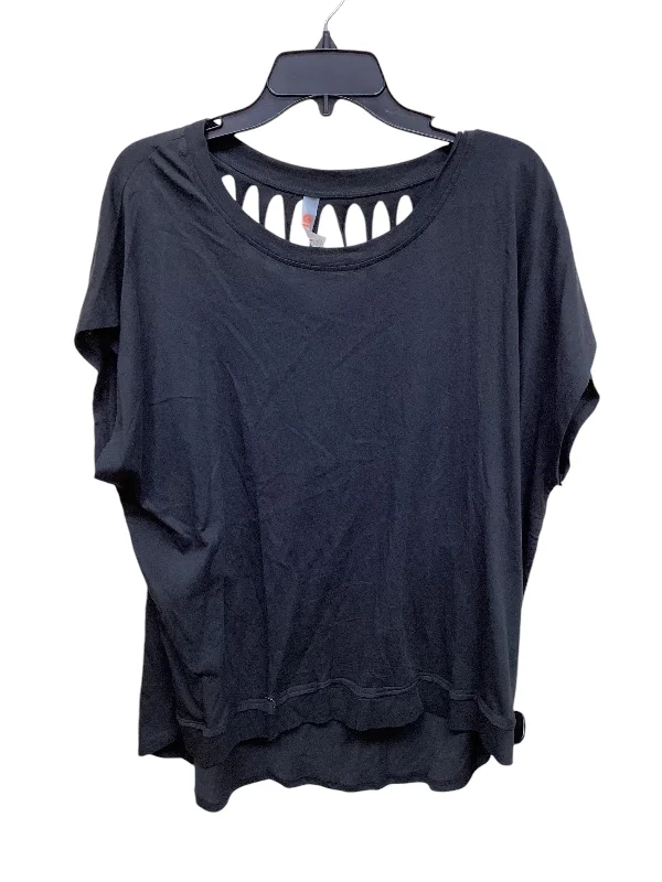 Design Trend Top Short Sleeve By Mono B In Black, Size: 2x