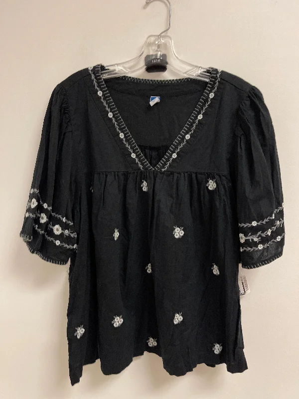 Autumn Selection Top Short Sleeve By Old Navy In Black, Size: 2x