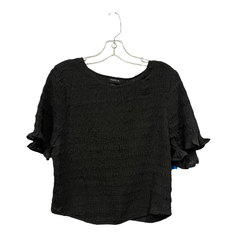 Fashion Must-have Top Short Sleeve By Torrid In Black, Size: 1x