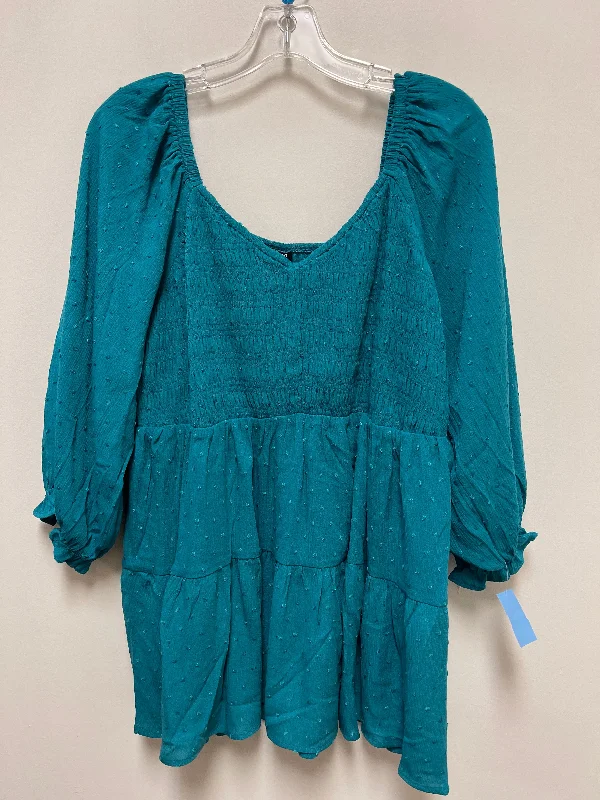 Fashion Must-have Tunic Short Sleeve By Torrid In Blue, Size: 1x