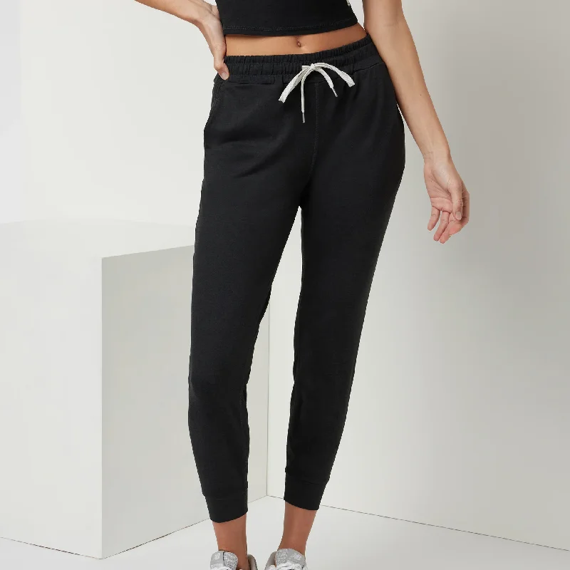 Mid-length Style Vuori Women's Performance Jogger