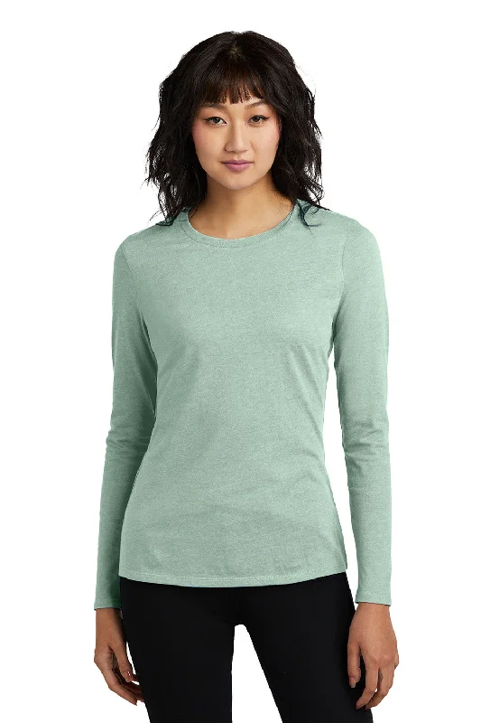 Modern Chic District Womens Perfect Blend CVC Long Sleeve Crewneck T-Shirt - Heather Dusty Sage Green - New Modern Chic District Womens Perfect Blend CVC Long Sleeve Crewneck T-Shirt - Heather Dusty Sage Green - New