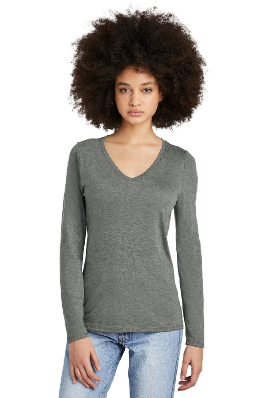 Casual And Casual District Womens Perfect Tri Long Sleeve V-Neck T-Shirt - Heather Charcoal Grey Casual And Casual District Womens Perfect Tri Long Sleeve V-Neck T-Shirt - Heather Charcoal Grey