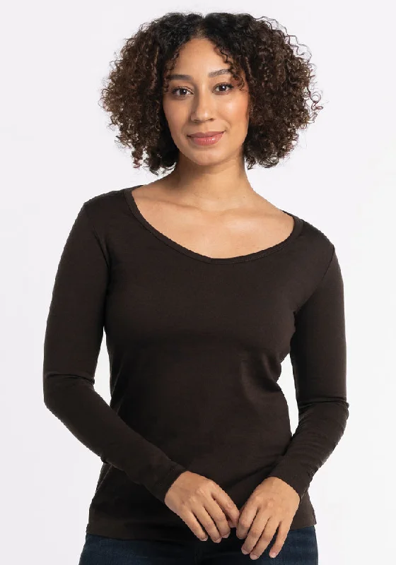 Casual And Comfortable Layla V Neck Top - French Roast