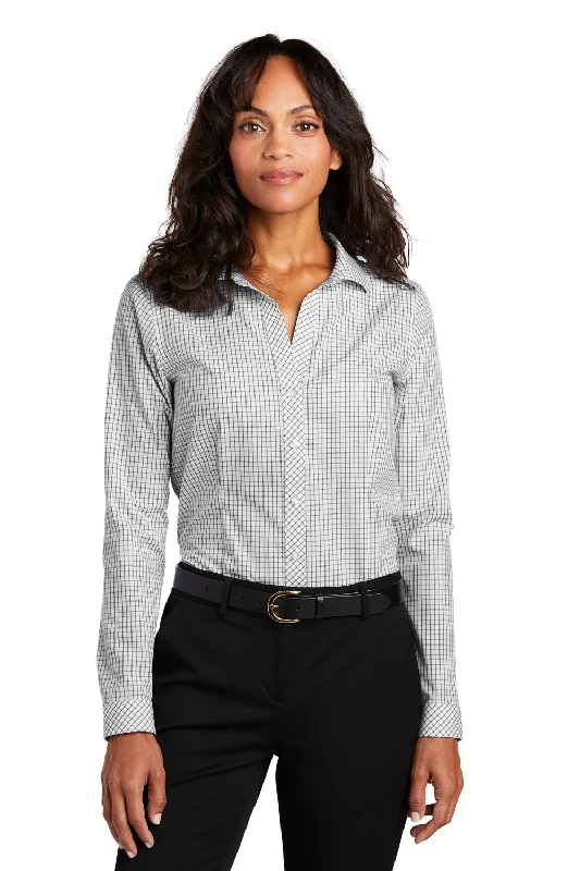 Carefree Red House Womens Check Wrinkle Resistant Long Sleeve Button Down Shirt - Black/White - Closeout Carefree Red House Womens Check Wrinkle Resistant Long Sleeve Button Down Shirt - Black/White - Closeout