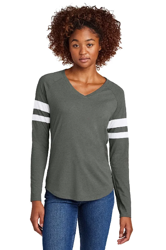 Lace Design Sport-Tek Womens Halftime Stripe Long Sleeve V-Neck T-Shirt - White/Heather Vintage Grey - New Lace Design Sport-Tek Womens Halftime Stripe Long Sleeve V-Neck T-Shirt - White/Heather Vintage Grey - New