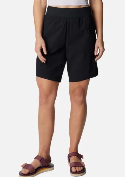 Cozy Look Women's Leslie Falls Long Shorts | Columbia